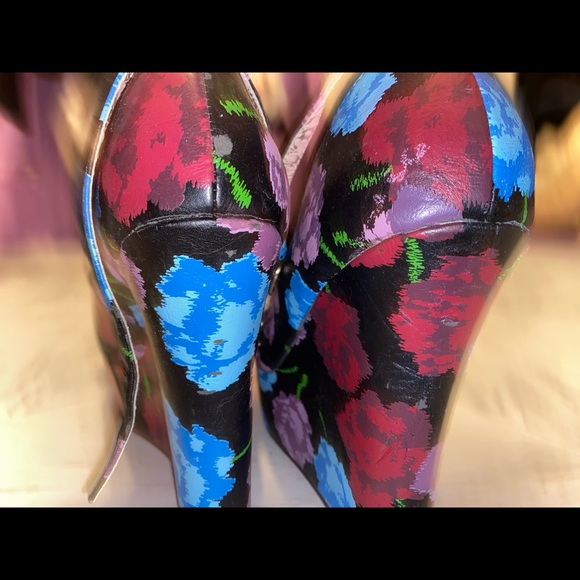 90s Betsey Johnson platform wedge floral heels - Picture 5 of 8